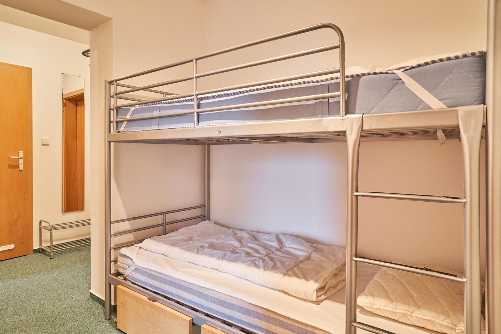 Poustevnik Apartments Пец под Снежка Стая снимка