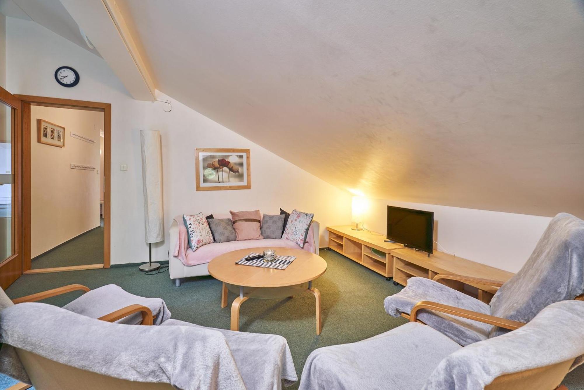Poustevnik Apartments Пец под Снежка Стая снимка